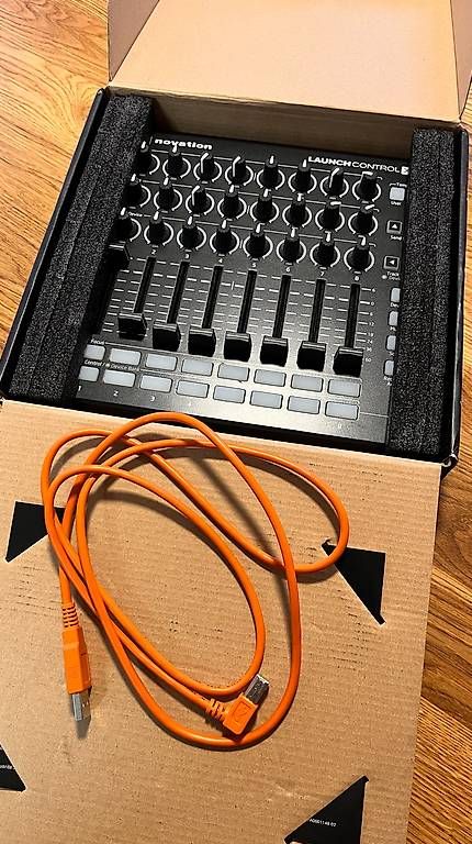 Console di mixaggio: Novation Launch Control XL – Usato da Winterthur venduto da bru_7txt 1