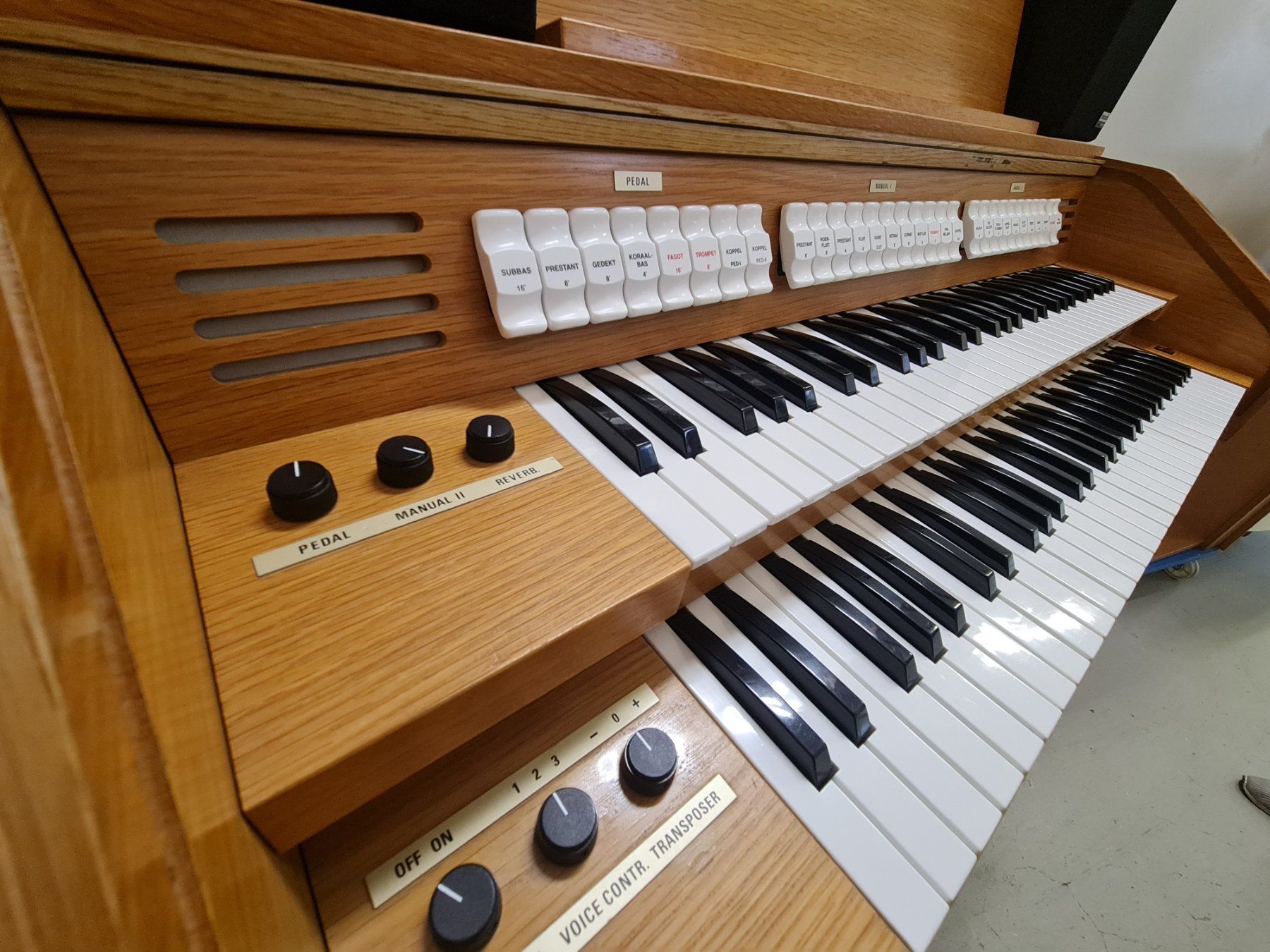 Strumenti musicali: Digitalorgel Joh. Deheer D1127 – Usato da Degersheim venduto da Tosam_Degersheim 2