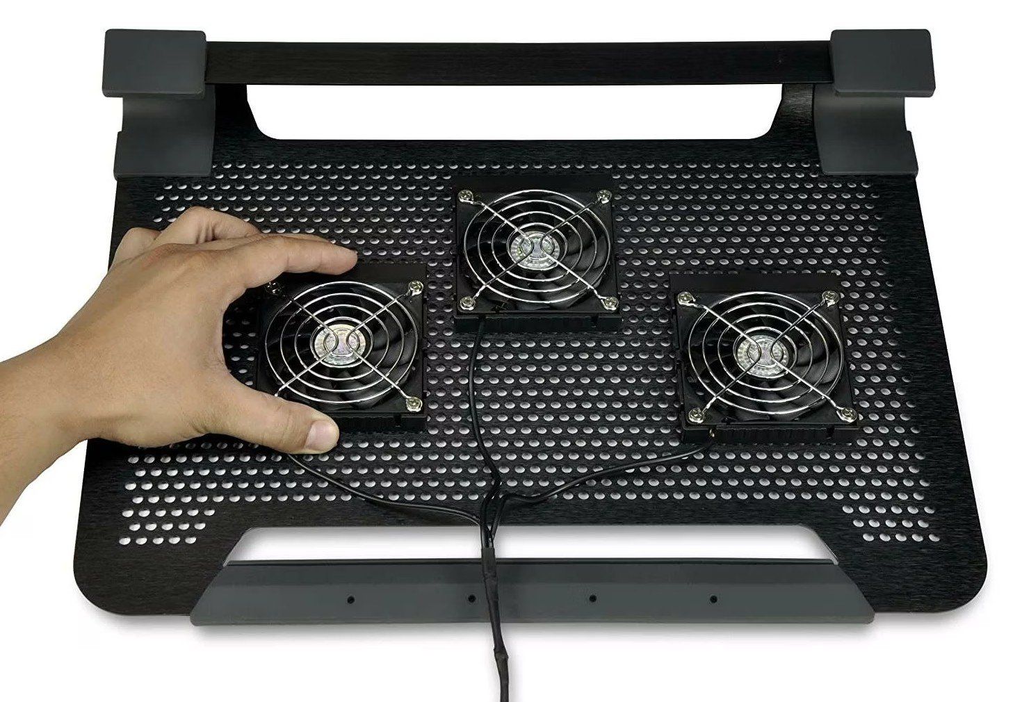 Racks & Cavalletti: Cooler Master Notepal U3 Plus – Usato da Unterkulm venduto da Wschwend 1