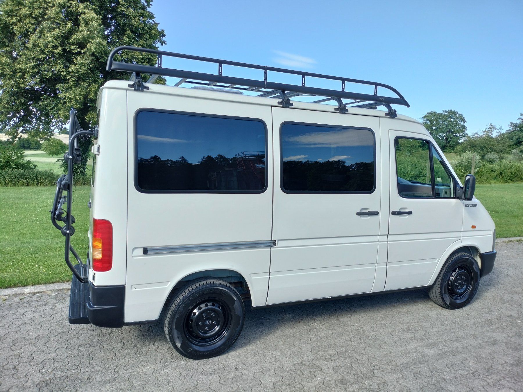 VW Camping Fahrzeuge: VW LT35 Camper, kurze Version ab MFK – Gebraucht aus Sempach von Klara9 3