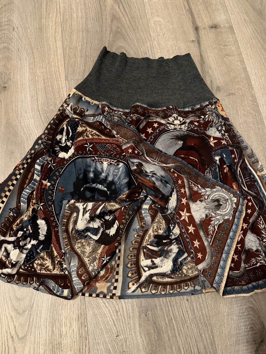 Jean Paul Gaultier Gonne: Jupe Jean Paul Gaultier vintage – Usato da Lausanne 25 venduto da ale_pr9z 1