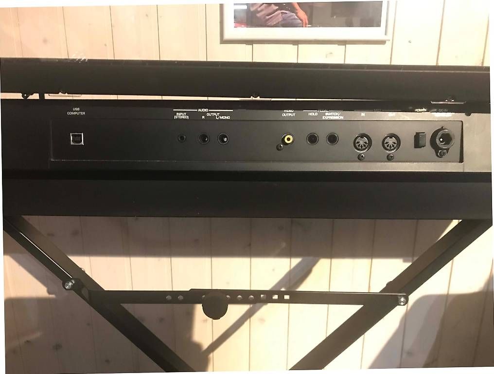 Roland Strumenti musicali: Roland BK-5 - mit Ständer, Stuhl, Tasche – Usato da Dörflingen venduto da Pic54 1