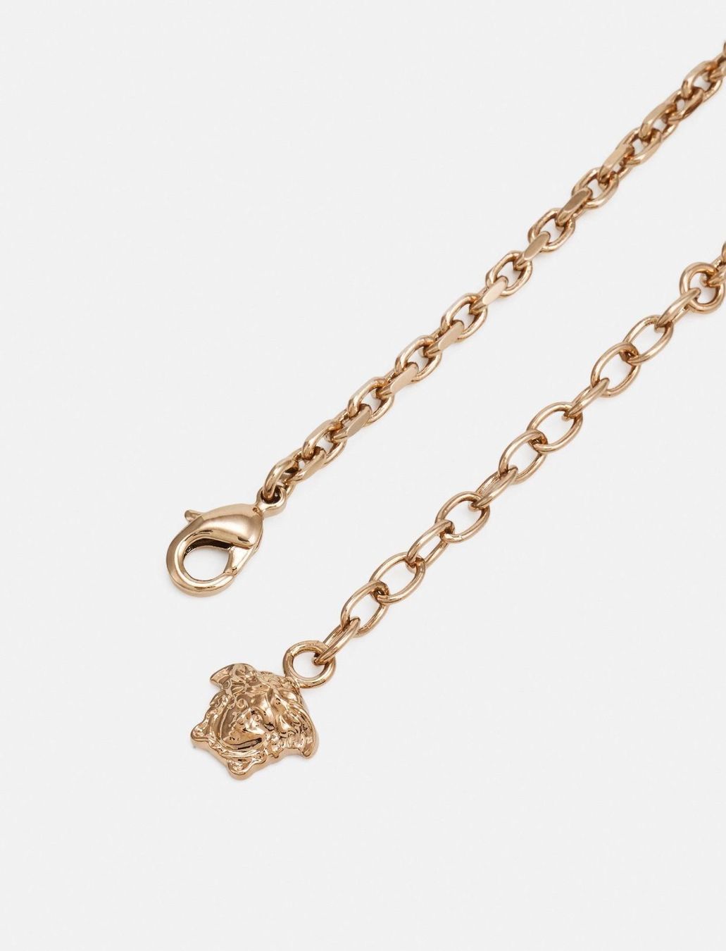 Versace Catenine: Versace Halskette mit Anhängern – Nuovo e nell'imballaggio originale da Oberaach venduto da Dandy2021 2