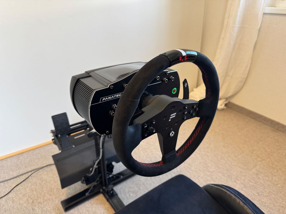 Komplettes Fanatec Sim Rig für Xbox & PC (Gebraucht) in Oberriet SG für ...