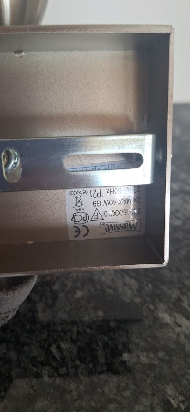Lampen: Wandleuchte Metall 2-flammig – Gebraucht aus Uetendorf von dom_5n8n 2