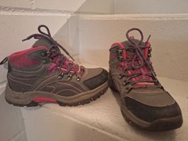 Robuste Wanderschuhe, Grösse 33