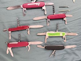 Lot de 15 couteaux exceptionnel de grande marque