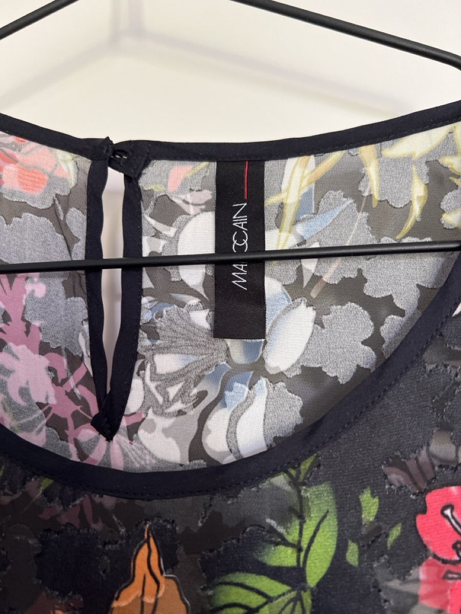 Marc Cain Camicette: MARCCAIN Luxus-Bluse Gr. N3, leicht transparent – Usato da Urtenen-Schönbühl venduto da sab_w22t 1