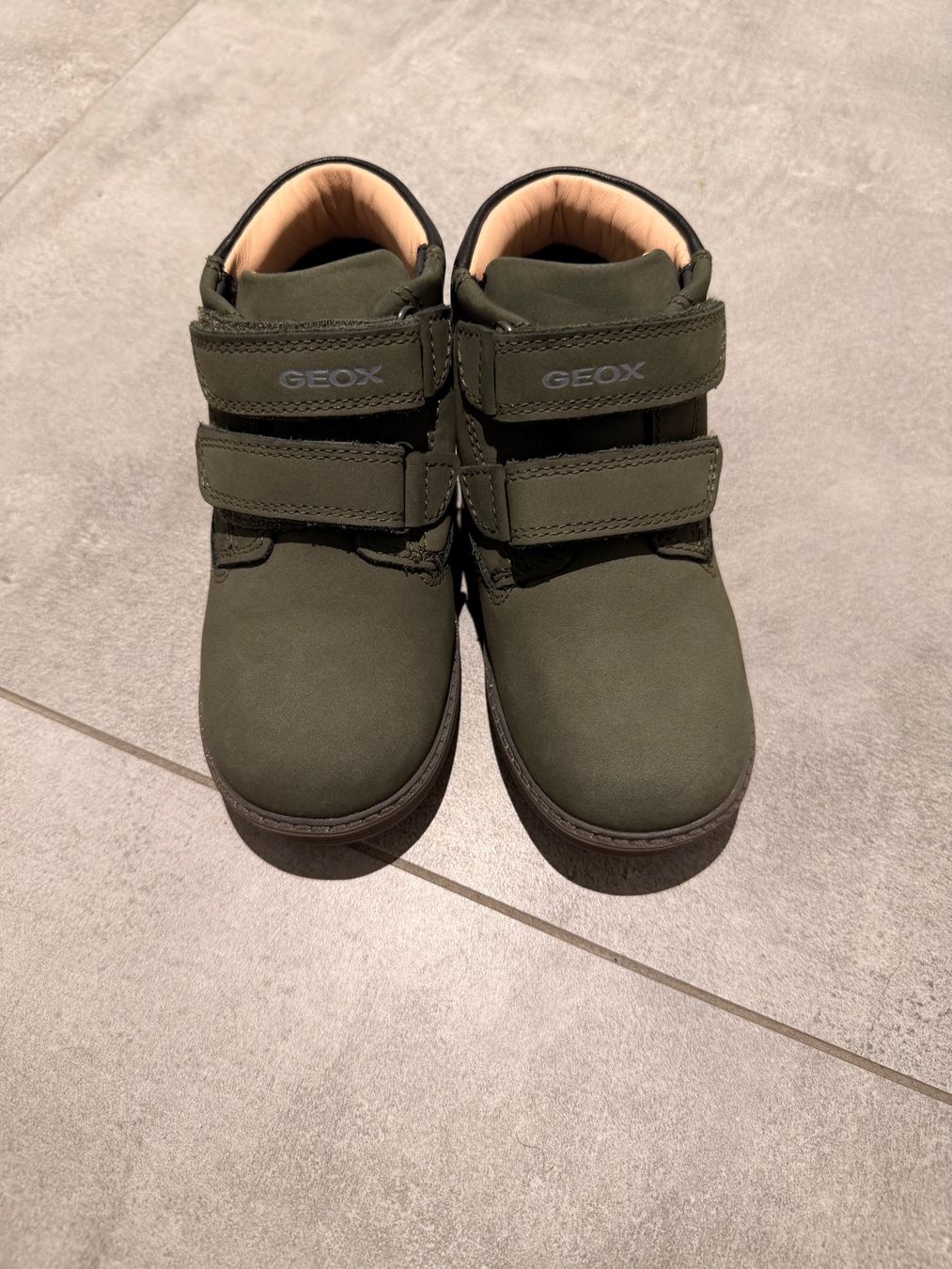Scarpe per ragazzi: Geox Schuhe Gr. 26 - NEU – Nuovo (secondo la descrizione) da Oberwil BL venduto da saoudih