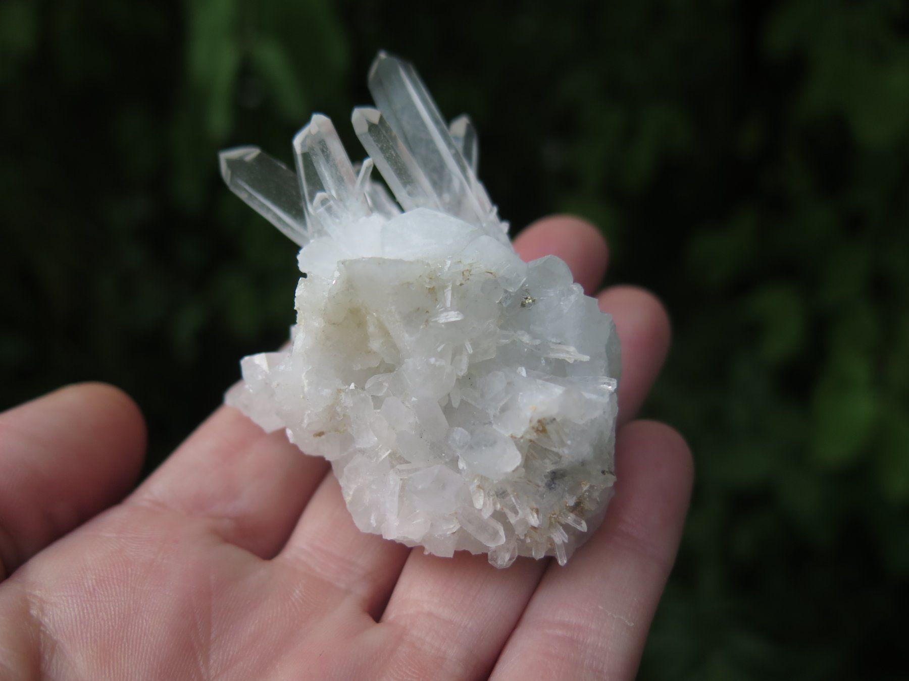 Mineralien & Heilsteine: Bergkristall von Bulgarien – Gebraucht aus Schaffhausen von Yamakana51L8736OQ8 1