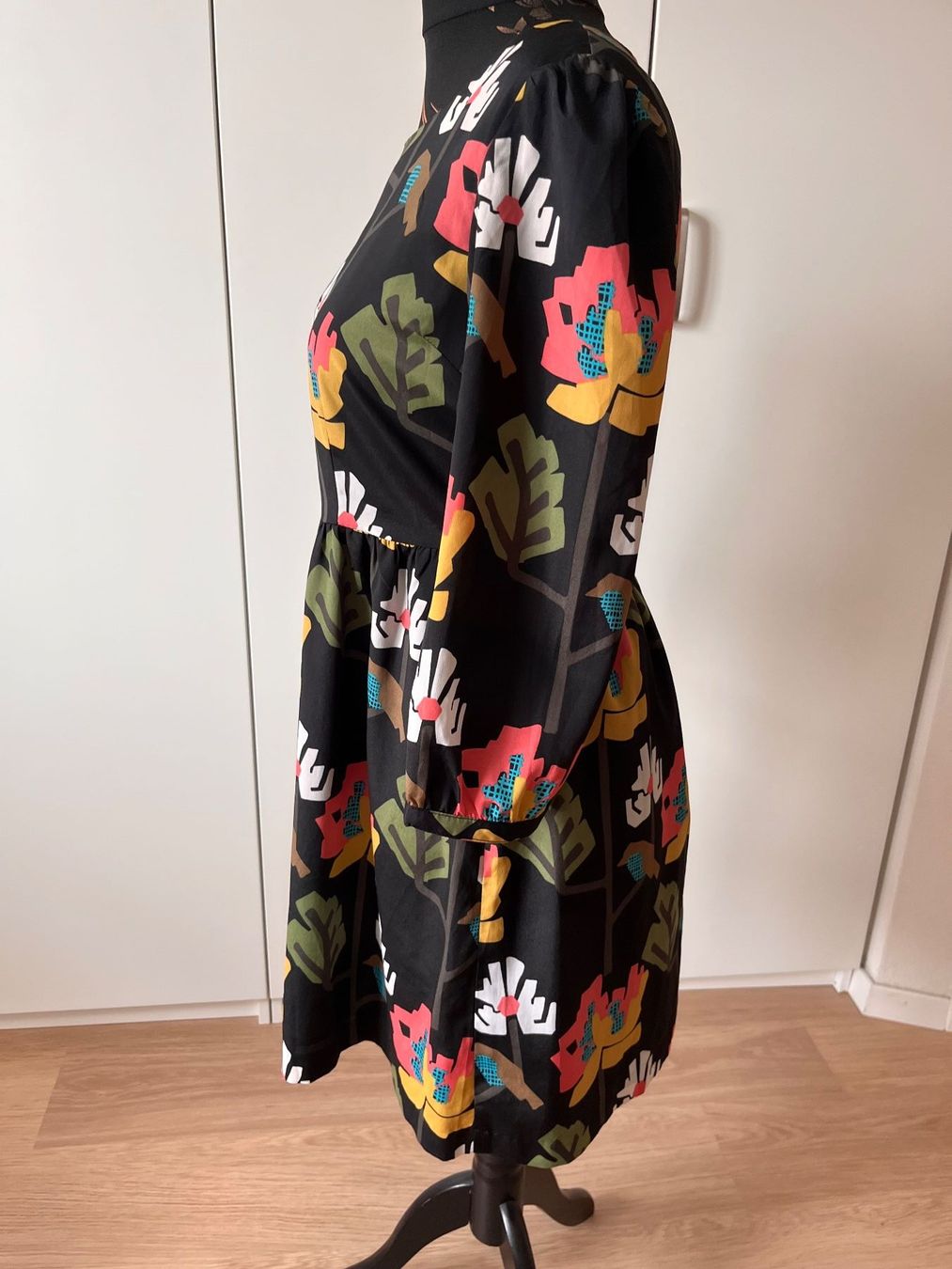Vestiti: Fossil Kleid mit Blumenmuster Grösse M neuwertig – Usato da Frenkendorf venduto da klourenco 2