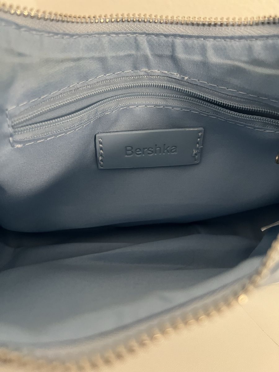 Borse: Bershka Schultertasche Hellblau – Usato da Oberwil b. Zug venduto da Sim_ZG 4