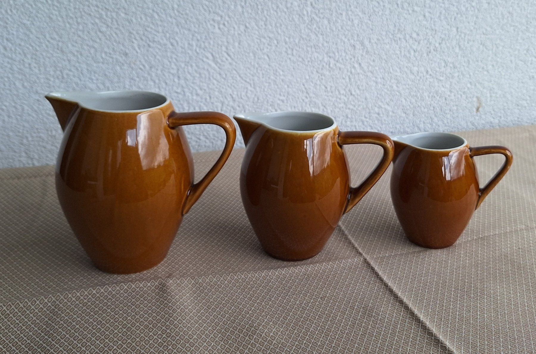 Rössler Caraffe: Rössler Milchkrug 0.5 l, braun – Usato da Altikon venduto da Fadb 3