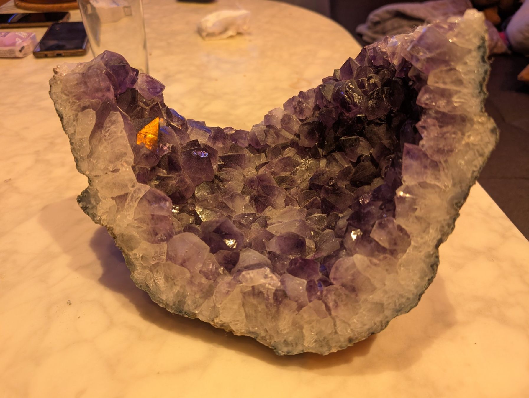 Minerali & Pietre curative: Sehr grosser Amethyst – Usato da Besenbüren venduto da ram_z8pp 2