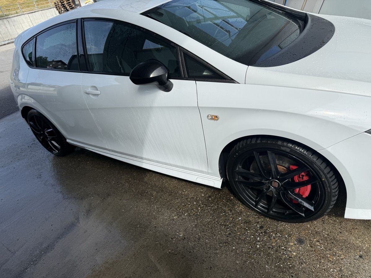 Seat Autos: SEAT LEON  CUPRA  2.0 – Gebraucht aus Nebikon von limundo.ch 2