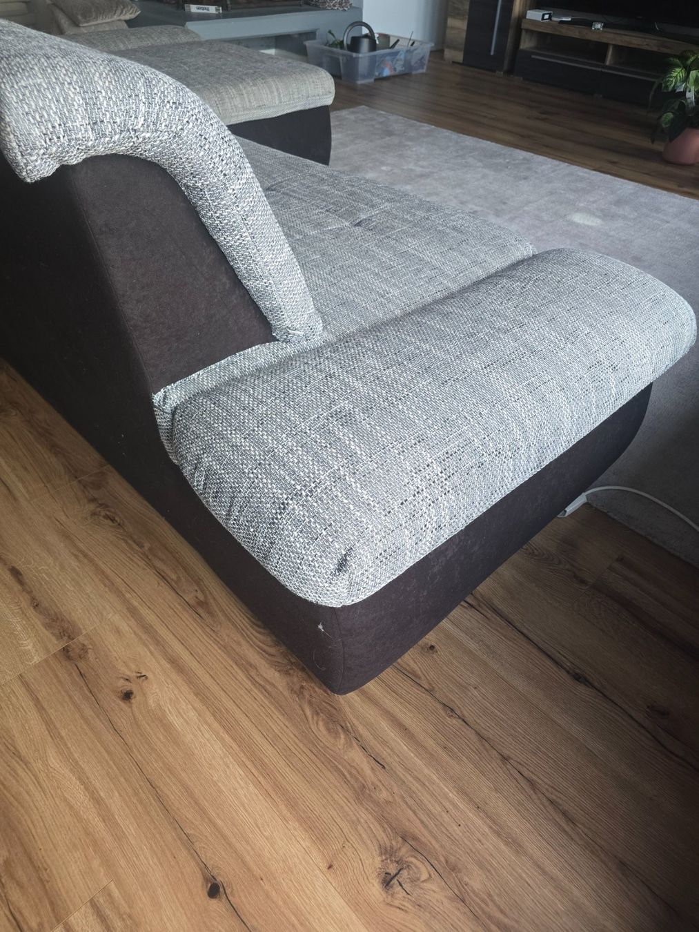 Sofas: Grau Schwarzes Sofa – D'occasion à St. Gallen par lucamuzzi 6