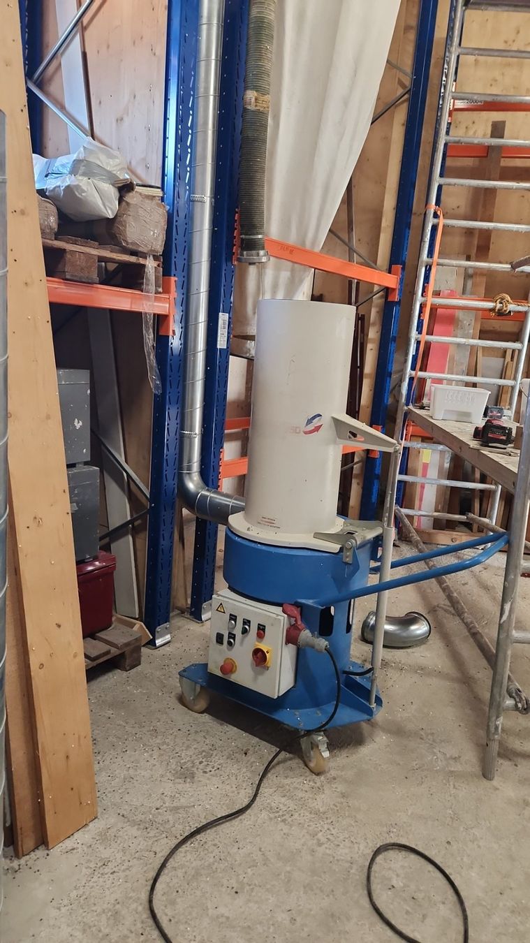 Tutte le macchine: EPS-Mühle inkl. Silo – Usato da Füllinsdorf venduto da sab_l7vk