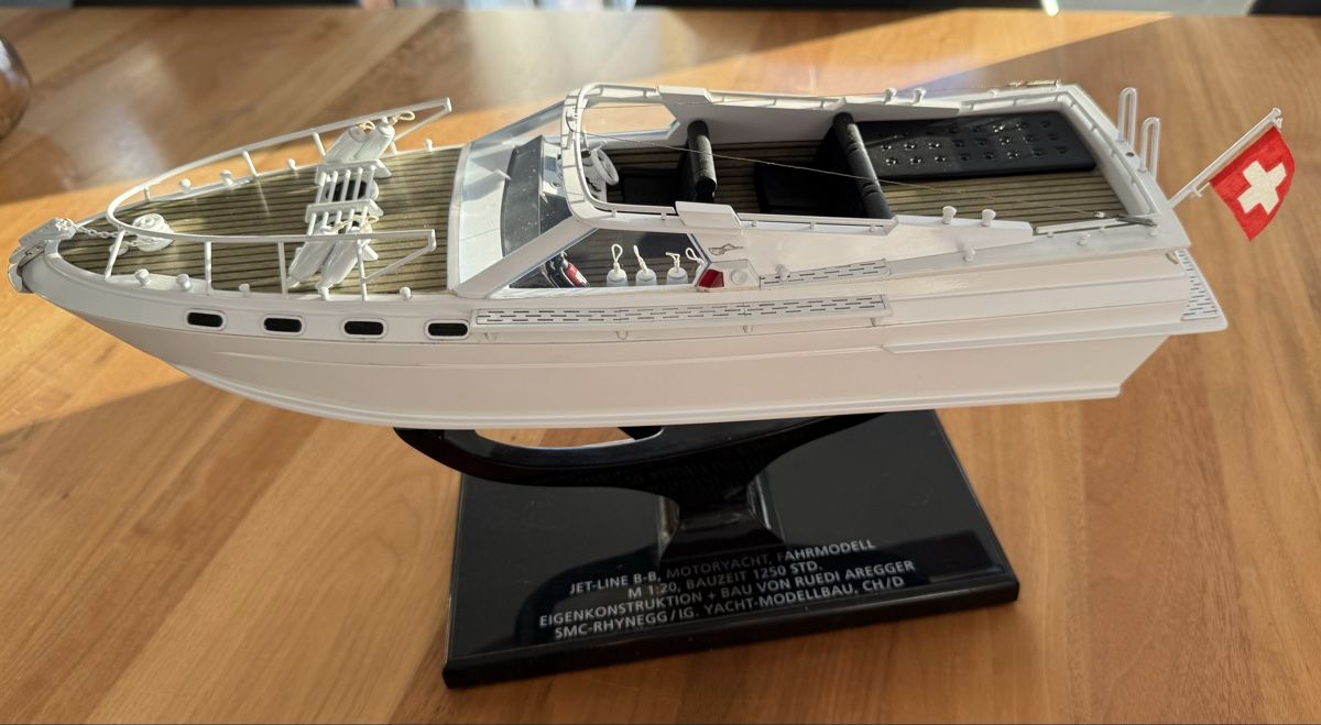 Modellbausätze & Standmodelle: Modellschiff – Gebraucht aus Wil SG von Phoensi 9