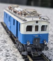Roco H0 Fe4/4 Modeleisenbahn Lokomotive