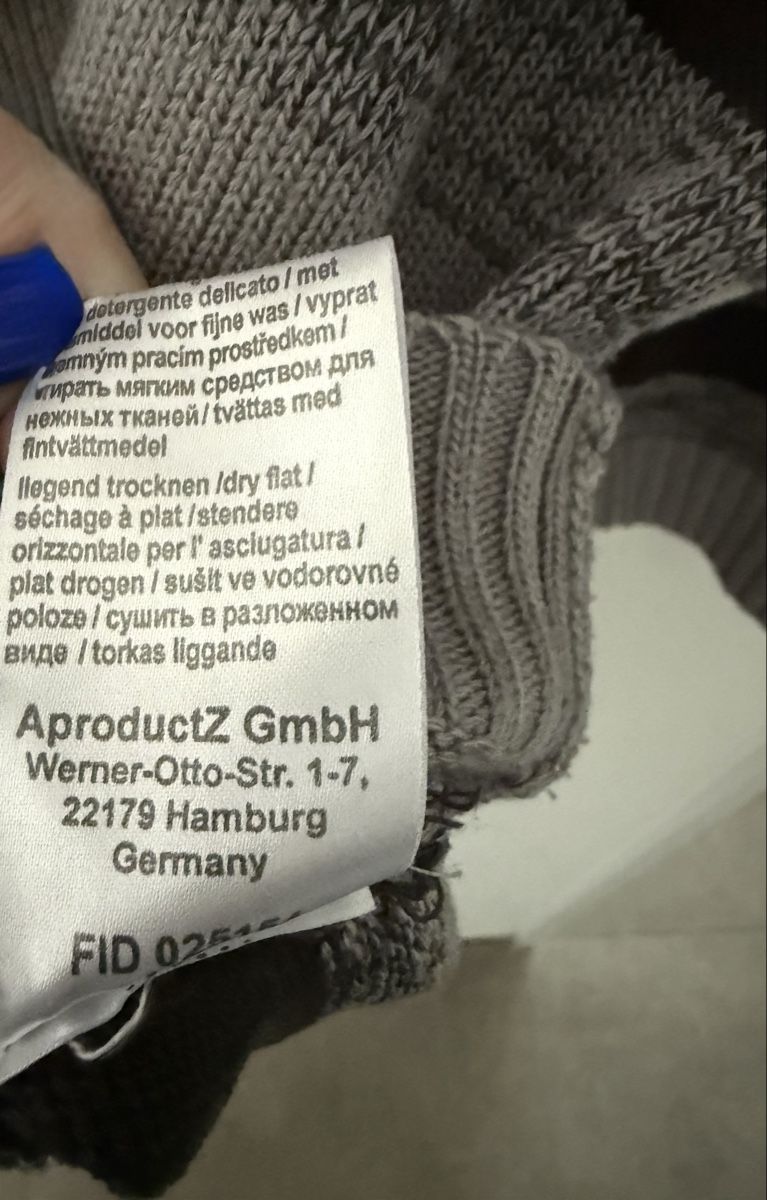 Pullover & Sweatshirts: Pullover leicht Grösse 52.  zum wegwerfen einfach zu schade – Gebraucht aus Pfeffikon LU von pepino17 5