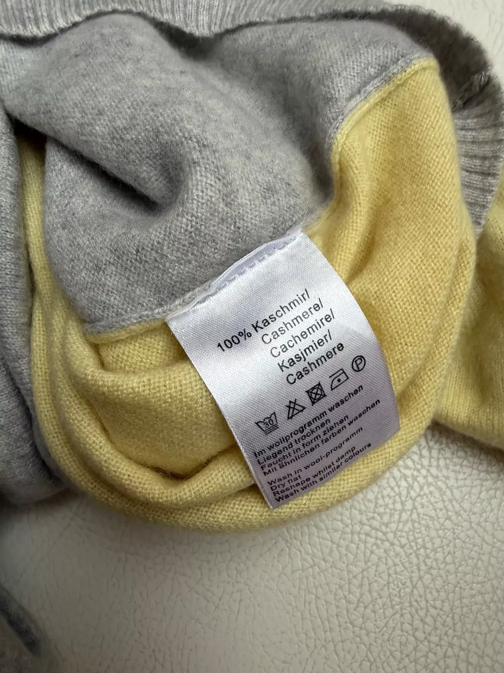 Madeleine Maglioni & Felpe: Madeleine Kaschmir Pullover Gr.36/38 – Usato da Unterägeri venduto da Jutka_04 4