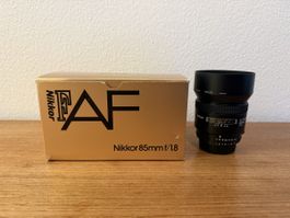 Nikon AF Nikkor 85mm 1:1.8