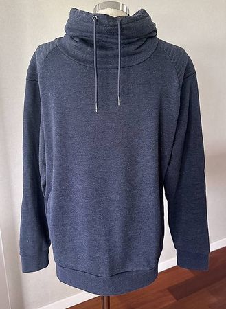 Hoodie blau Gr. L