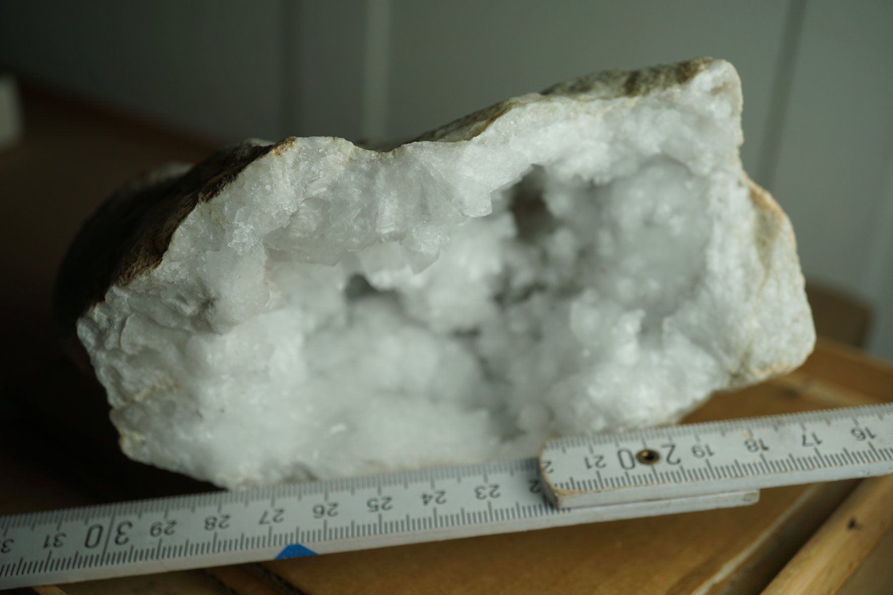 Minéraux & Lithothérapie: Calcit    Geode 15cm x  8cm  XL – Neuf avec emballage d'origine à Eschenbach SG par topstone 1