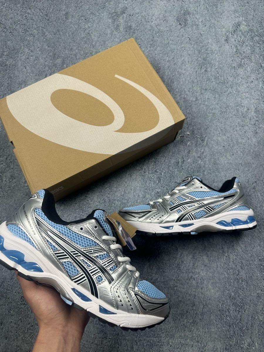 Asics Scarpe da uomo: Asics Gel-Kayano 14, hellblau/silber, – Nuovo (secondo la descrizione) da Luzern venduto da kim221080