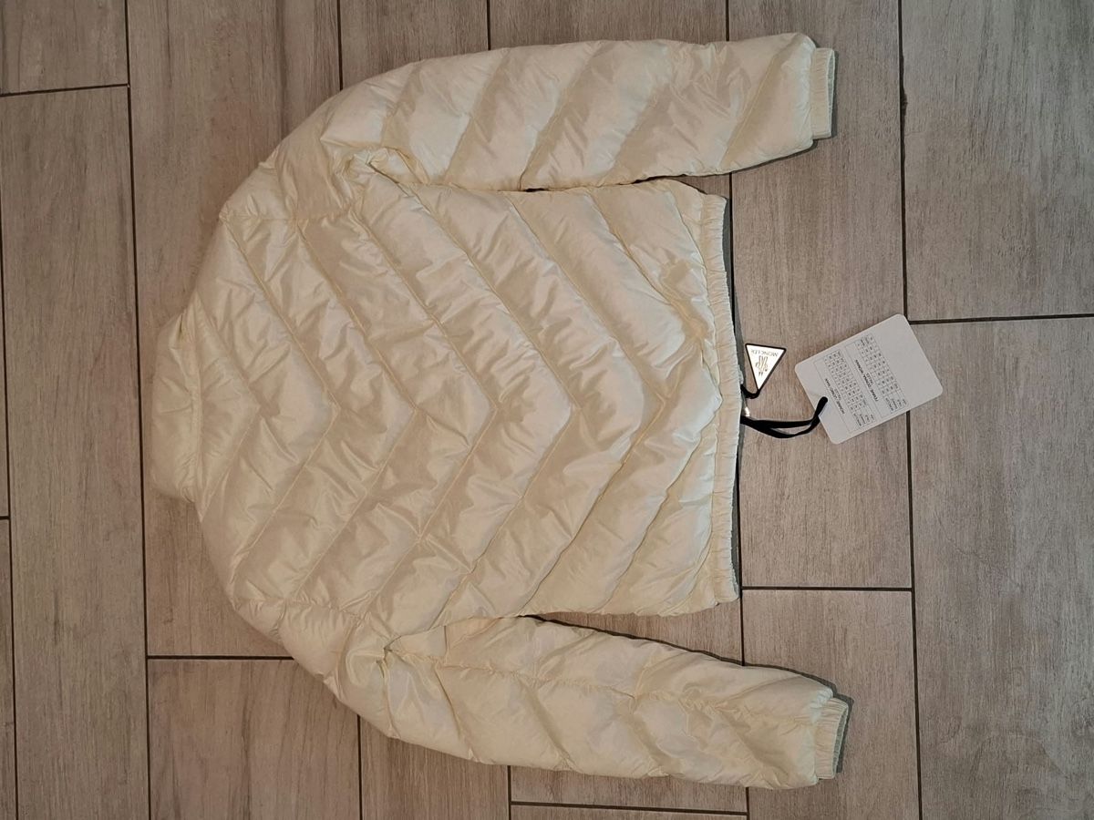 Moncler Giacche: Veste/Jacke Moncler – Nuovo (secondo la descrizione) da Prilly venduto da Sdeca 9