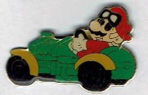Nintendo Plaketten & Abzeichen: Mario im Rennauto – Gebraucht aus Hinterkappelen von Schampus