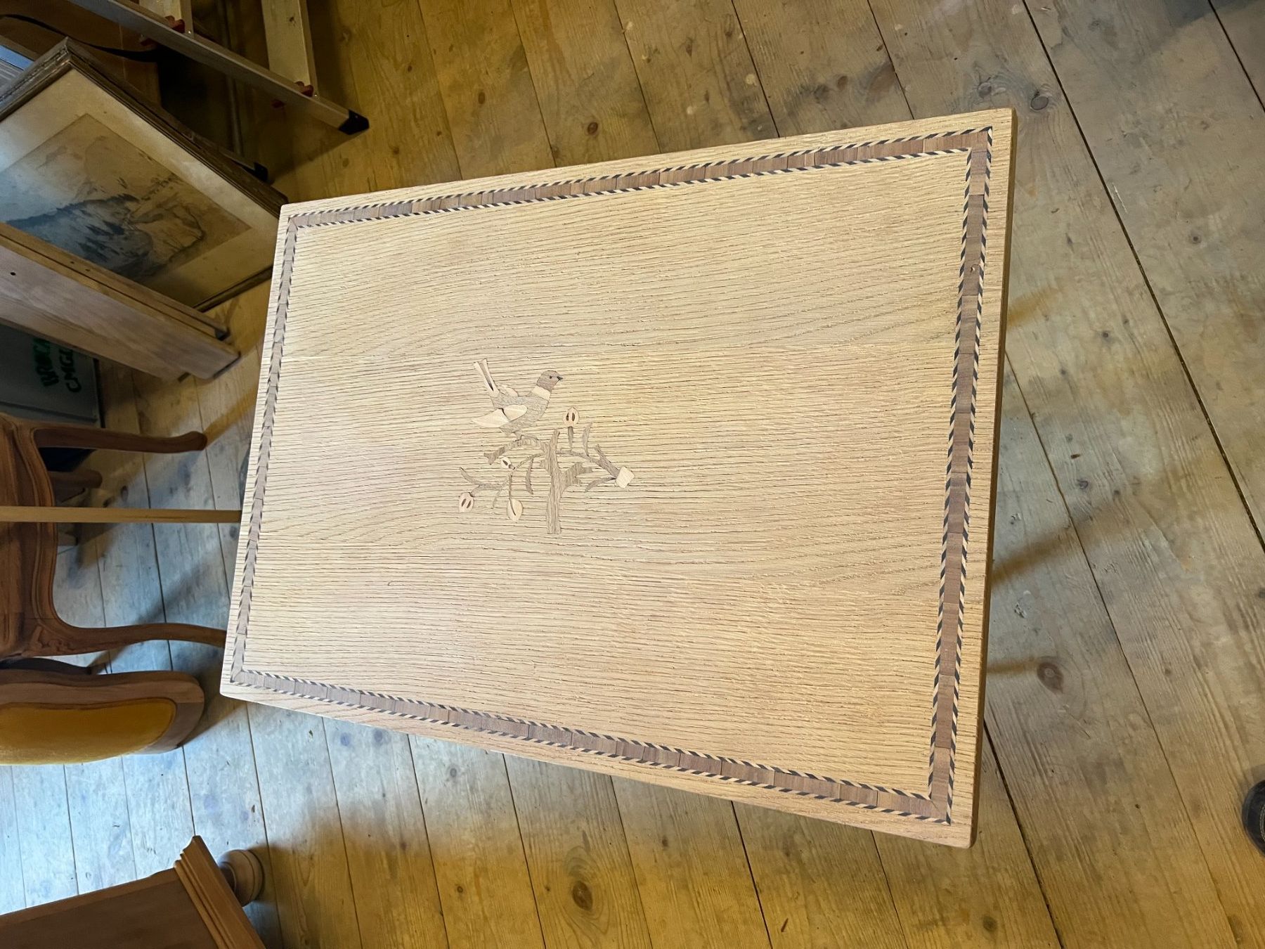 Tavoli: ART 997-J Table basse marquetée chêne sablé – Usato da Pont-La-Ville venduto da BCMGLEAL 2