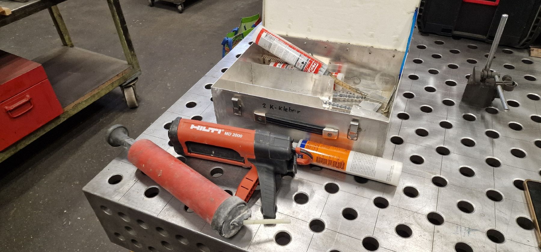 Hilti Seghe: Hilti Hit  – Usato da Emmenbrücke venduto da inf_l8yf
