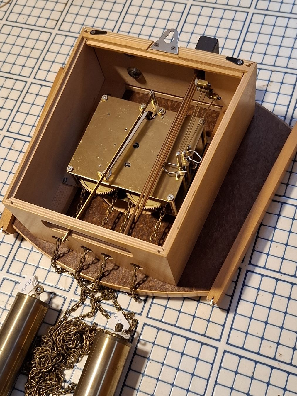 Orologi da terra & Orologi da parete: Pendule à poids Mauthe – Difettoso da Marsens venduto da jogocade 5