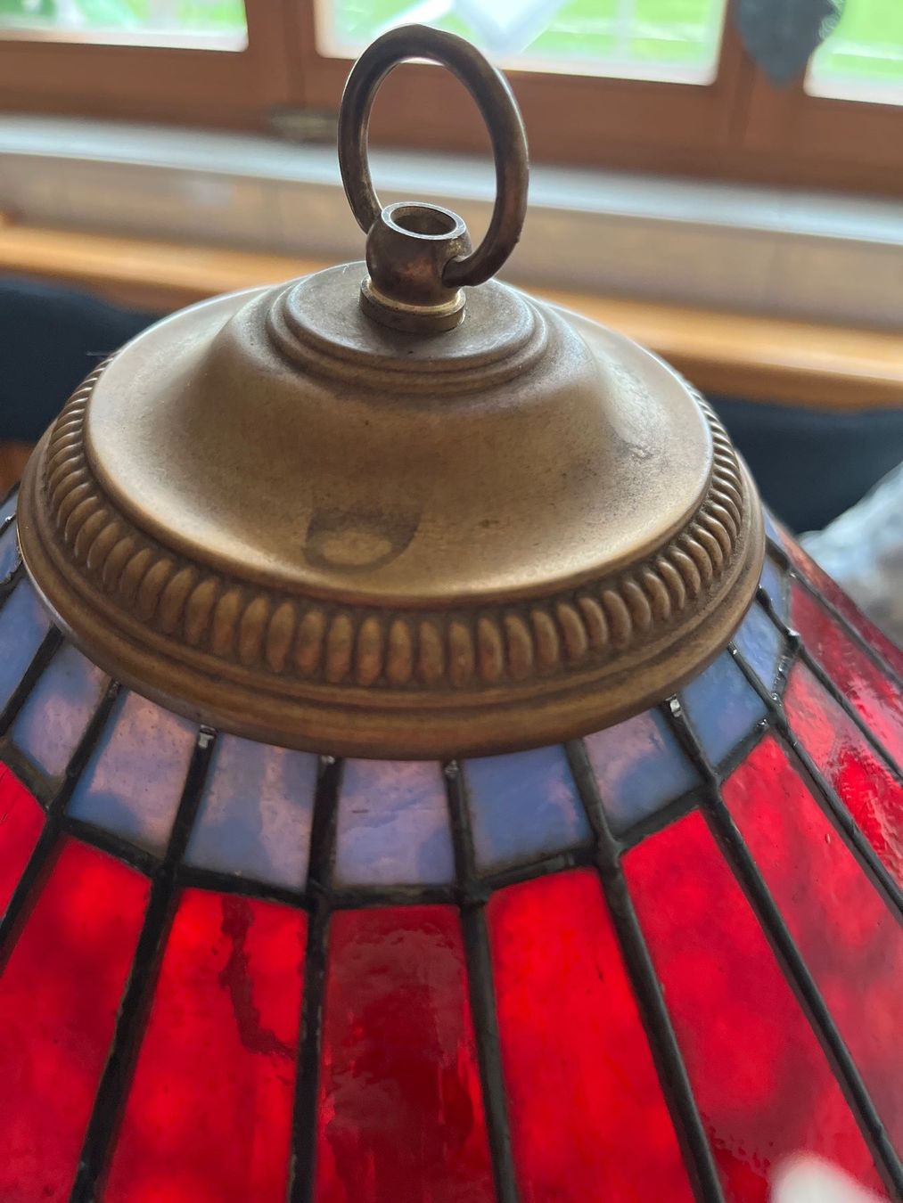Lampes: Alte Tischlampe mit Bleiverglasung – D'occasion à St.Pantaleon par loewin71 5