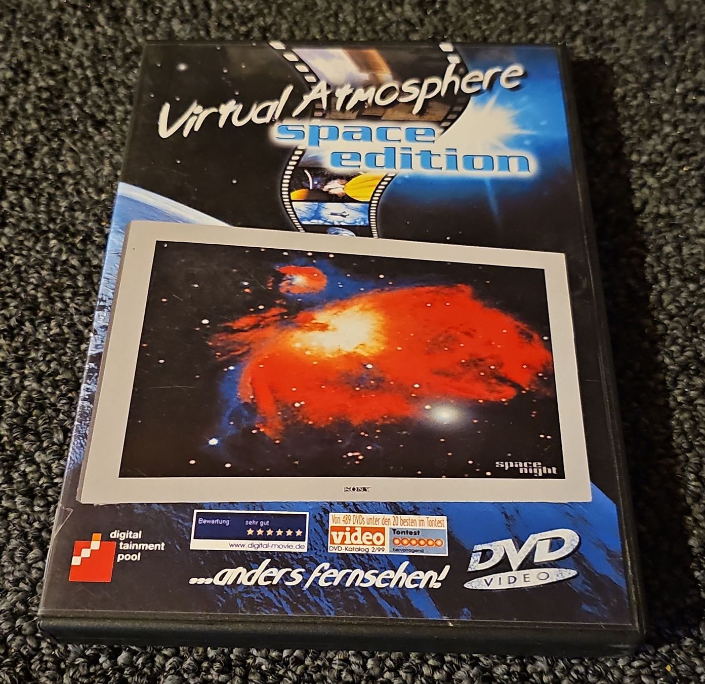 Tutti i DVDs: DVD Virtual Atmosphere Space Edition - (14993) – Usato da Ruswil venduto da jan_bxl5