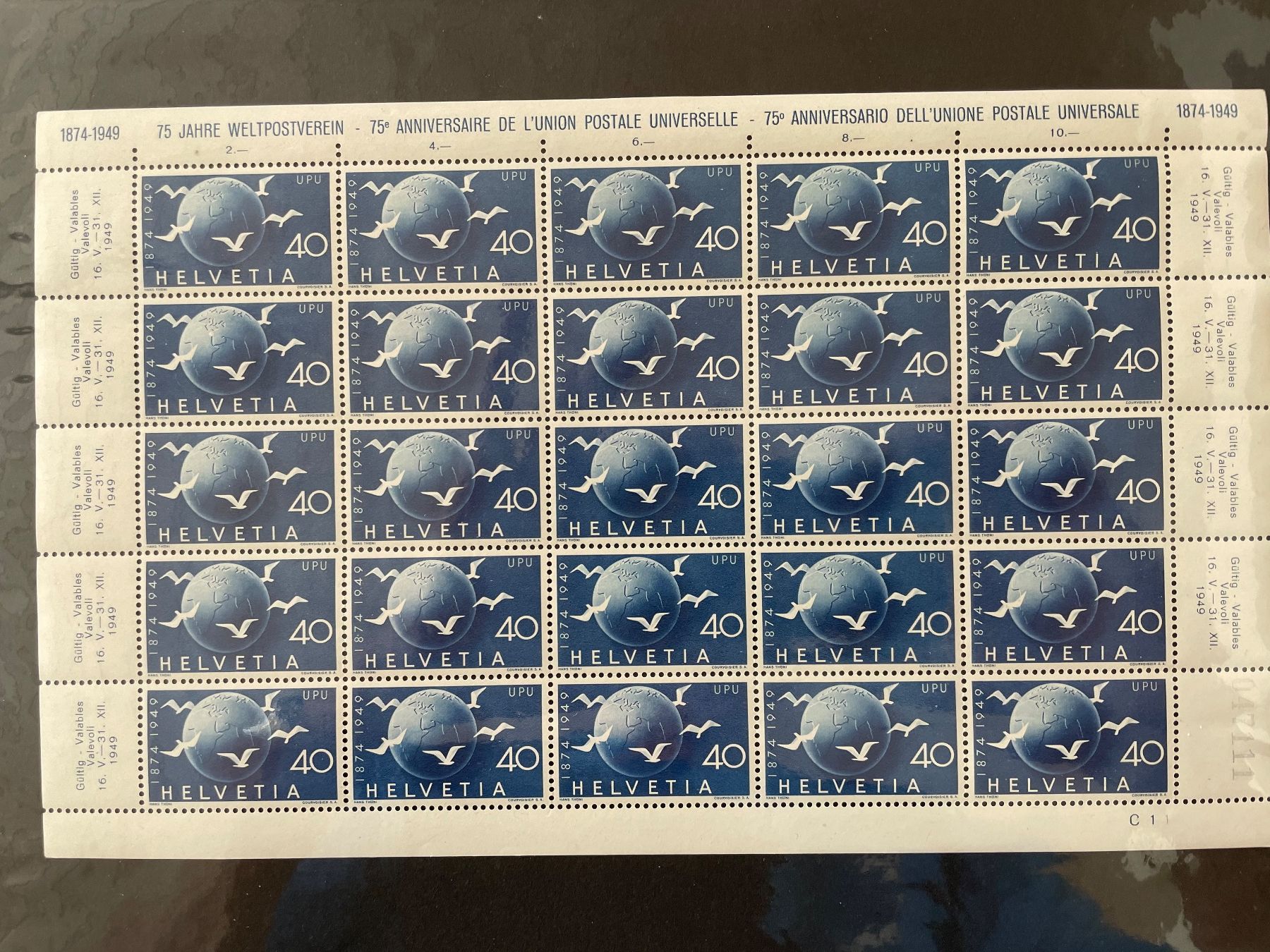 Tutti i francobolli: 3 feuilles parfaites**, 75 timbres – Usato da Sonceboz-Sombeval venduto da Comment2 1