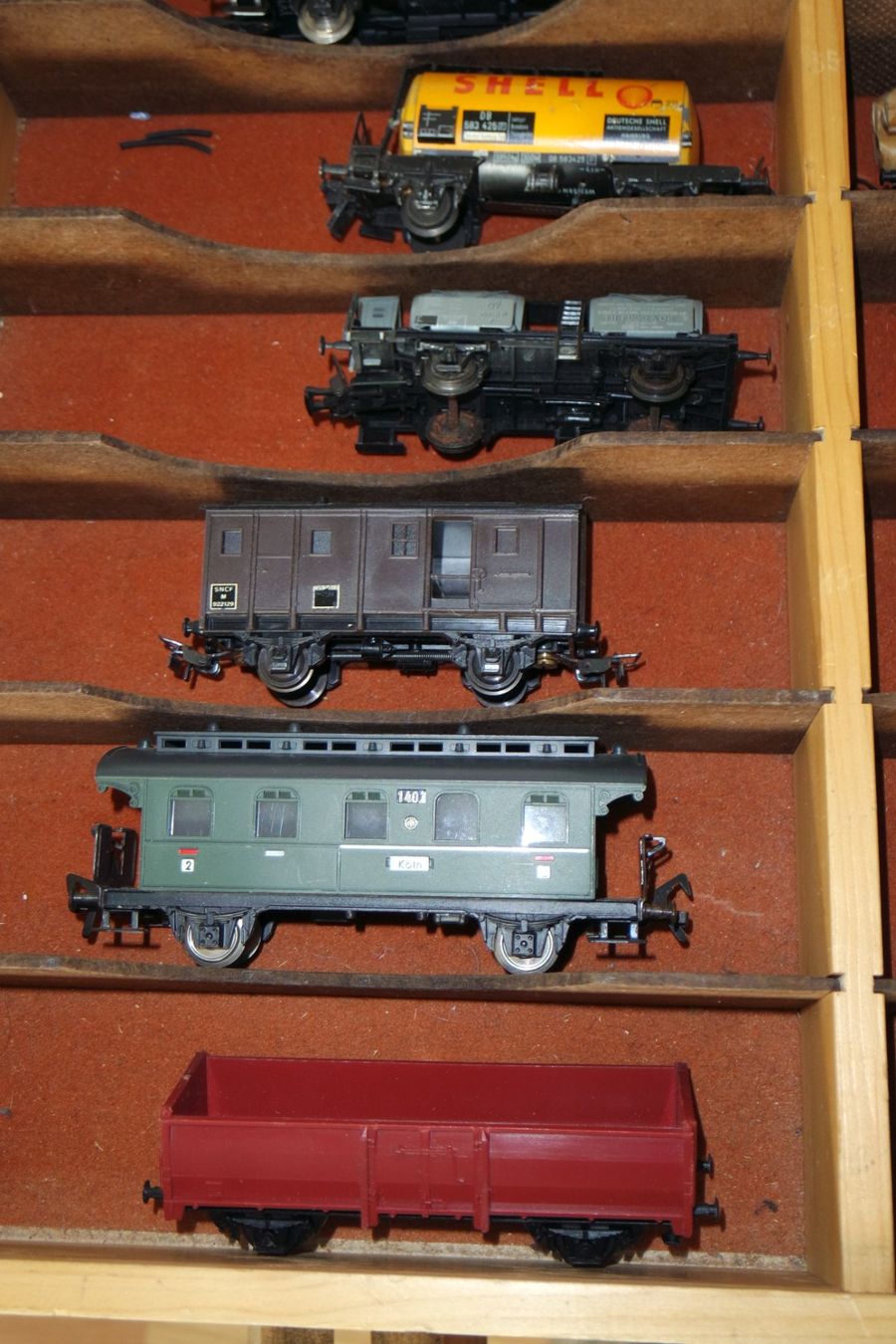 Modellini di ferrovie: LOT DE 30 WAGONS  ÉCHELLE HO – Usato da Avenches venduto da WEBHobby 7