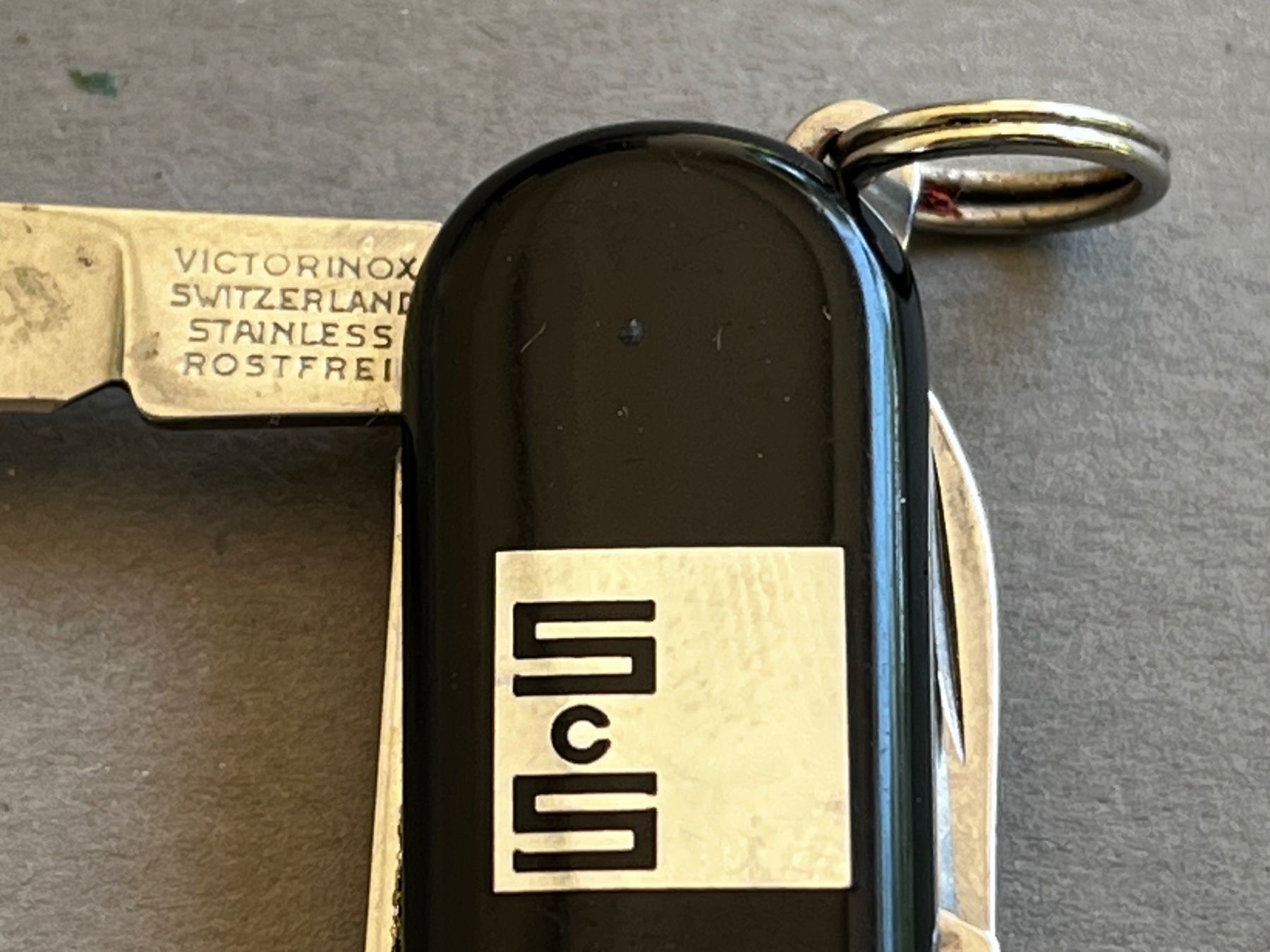 Victorinox Coltelli tascabile: Victorinox Classic 58 mm - schwarz – Usato da Zürich venduto da FV.vintage 2