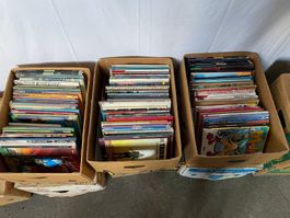3 cartons de bande dessinée en francais