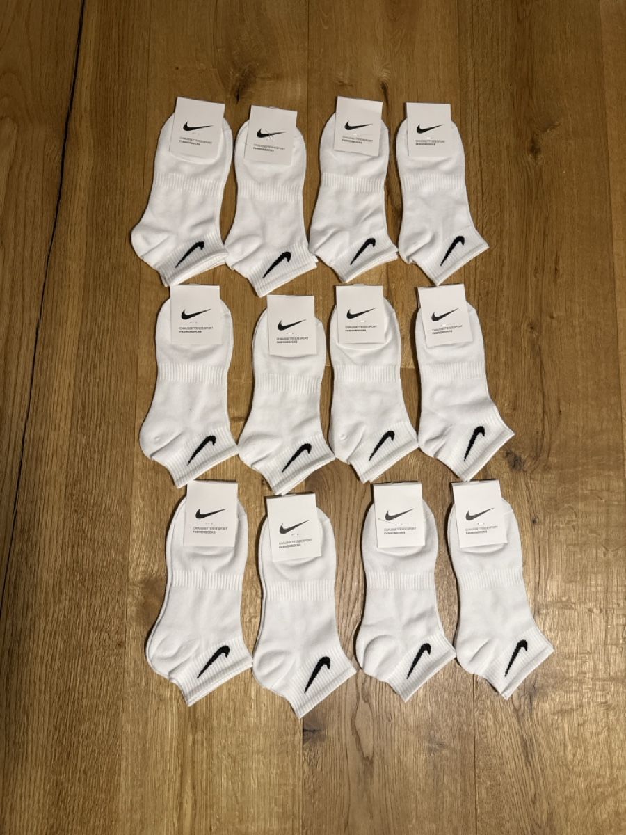 Nike Socken: Nike Socken 12 Paar  – Neu und originalverpackt aus Schlieren von enbe5