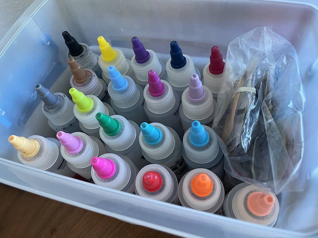 Bastelsets: Kit tie-dye WINSONS Party Kit – Gebraucht aus Lausanne von tun_5db6 2