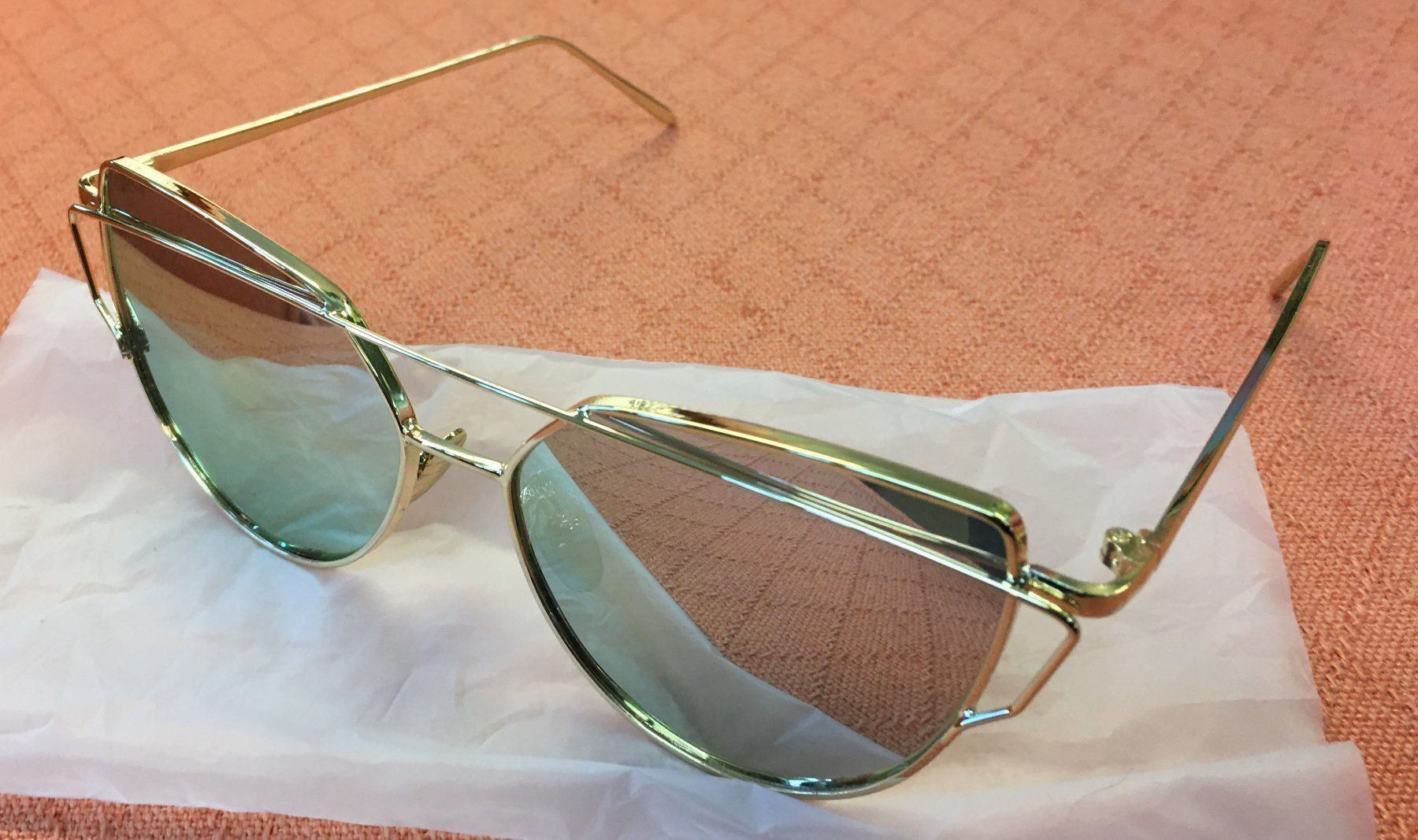 Brillen & Gläser: Sonnenbrille - NEU – Neu und originalverpackt aus Oftringen von Vucki 2