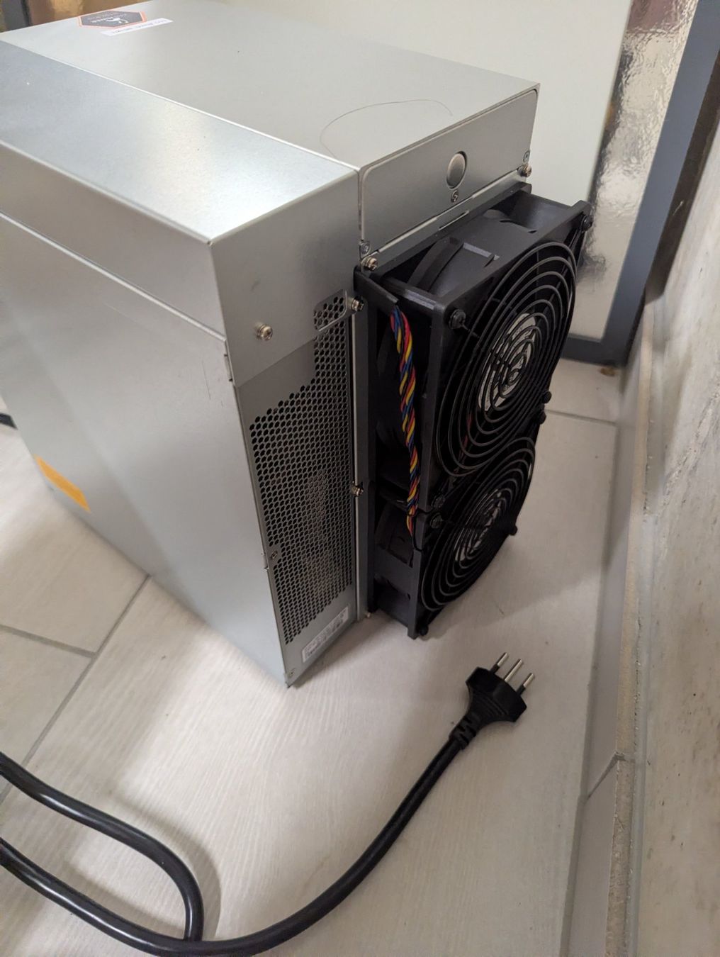 Bitmain Coin Miner: Antminer s19k Pro, 120TH/s, wenig gebraucht – Gebraucht aus Wiler b. Utzenstorf von erneuerbar_gmbh 3