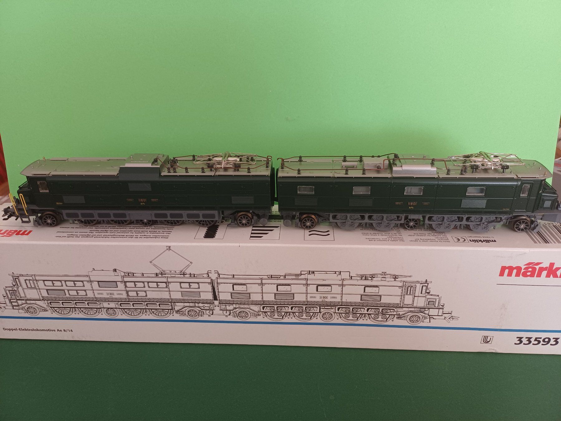 Märklin Modellini di ferrovie: Märklin Ae8/14 der SBB in WS – Usato da Bassersdorf venduto da darki77