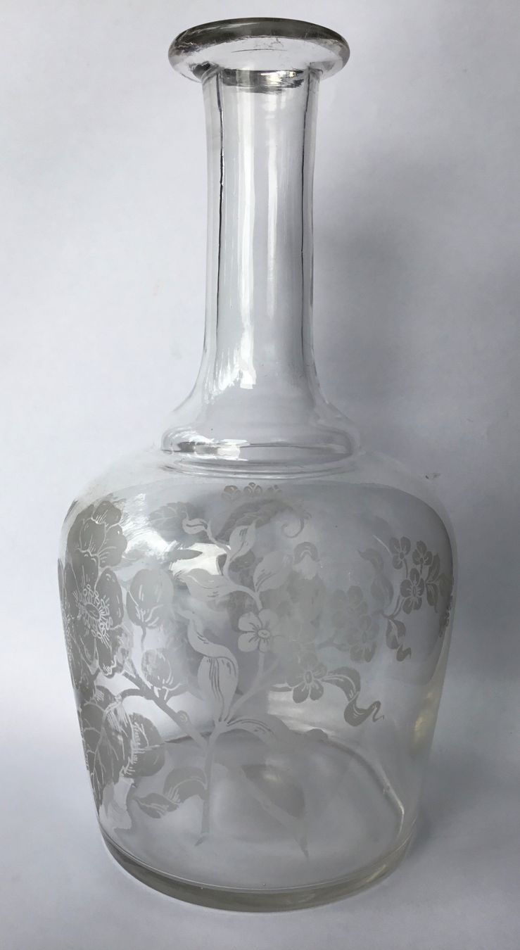 Karaffen: Glas-Karaffe mit Jugendstil-Motiv / antik – Gebraucht aus Eggersriet von Wiese61