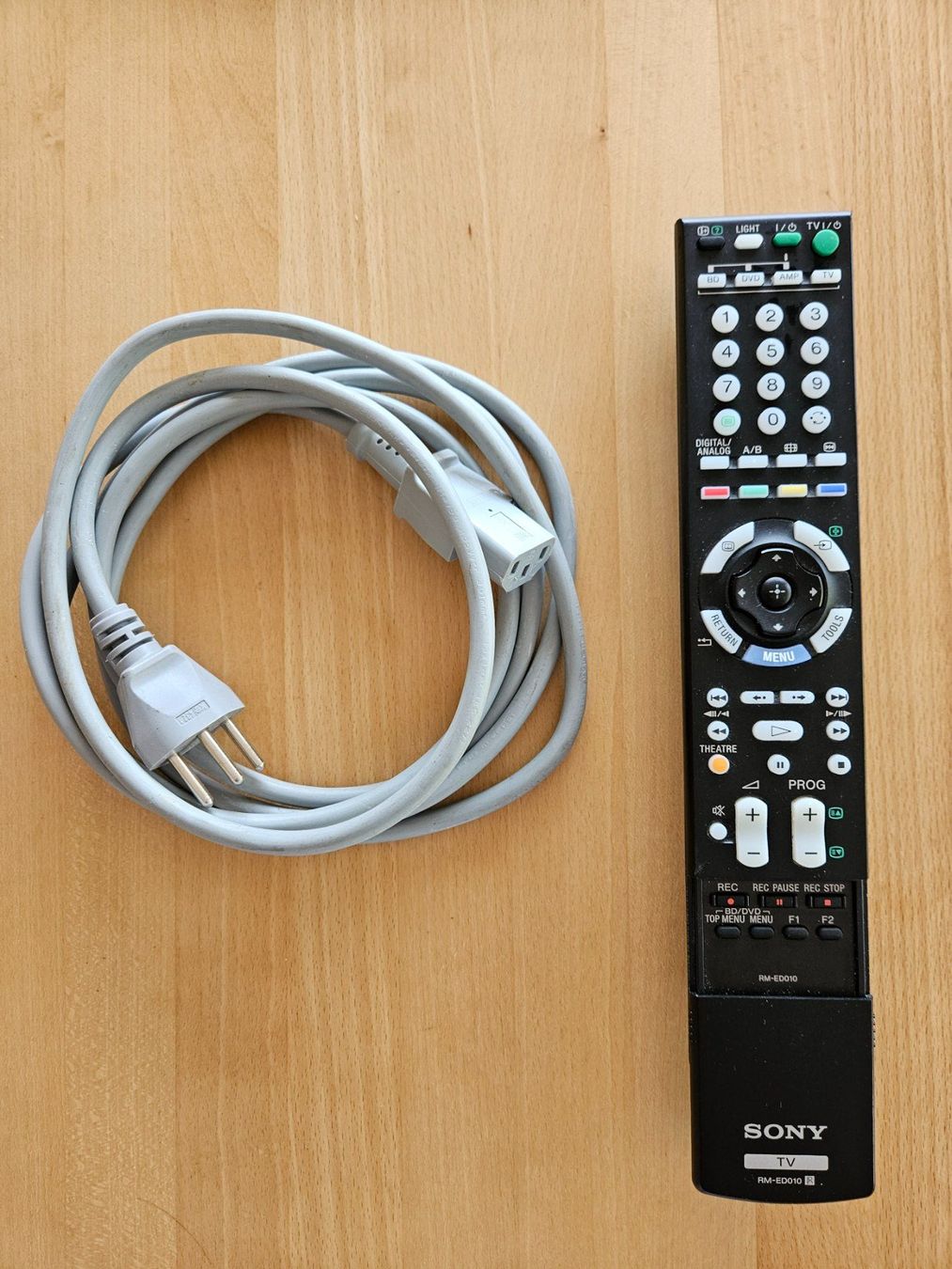 Appareils TV: Sony TV KDL46X3500 – D'occasion à Lausen par tho_282n 6