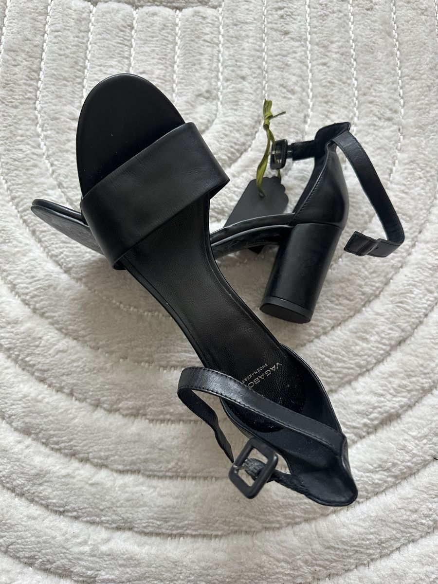 Damenschuhe: Sandales à talons en cuir – Gebraucht aus Vernier von citronelle01