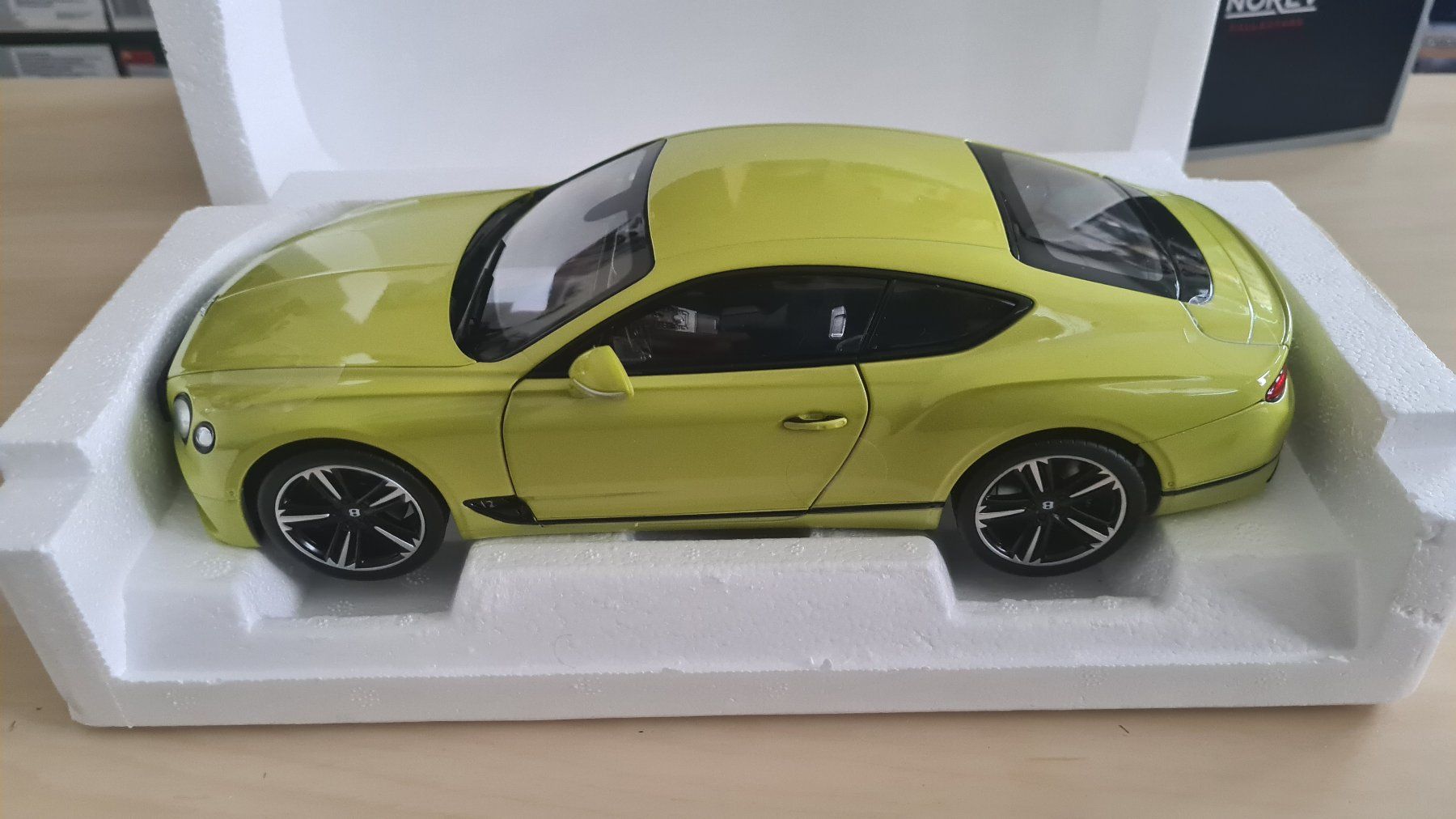 Norev Modellautos: 1:18 Bentley Continental GT 2018 - Norev – Neu (gemäss Beschreibung) aus Bassersdorf von jackbmw 4