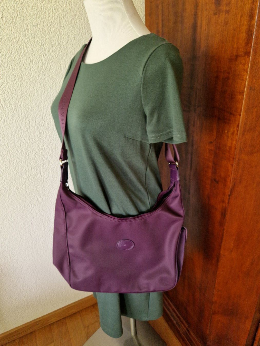 Longchamp Borse da donna: LONGCHAMP Umhängetasche – Usato da Möhlin venduto da Cloudy73